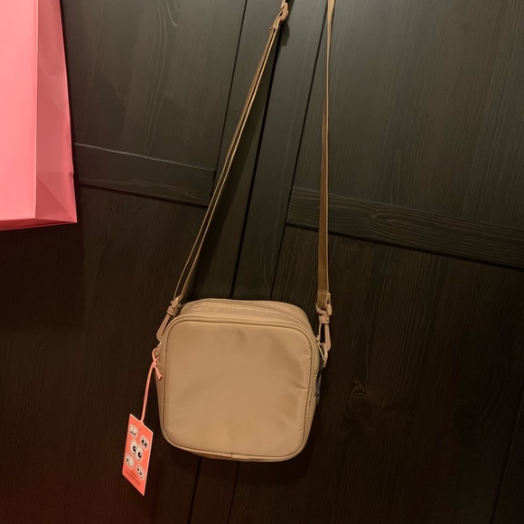 SOLD Aritzia Nylon Crossbody Bag - Picture 1 of 3